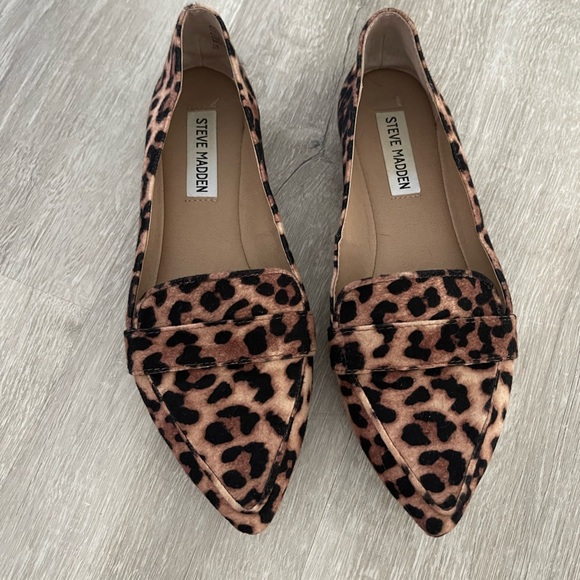 Steve Madden Shoes - STEVE-MADDEN - Leopard Flats Size 6.5